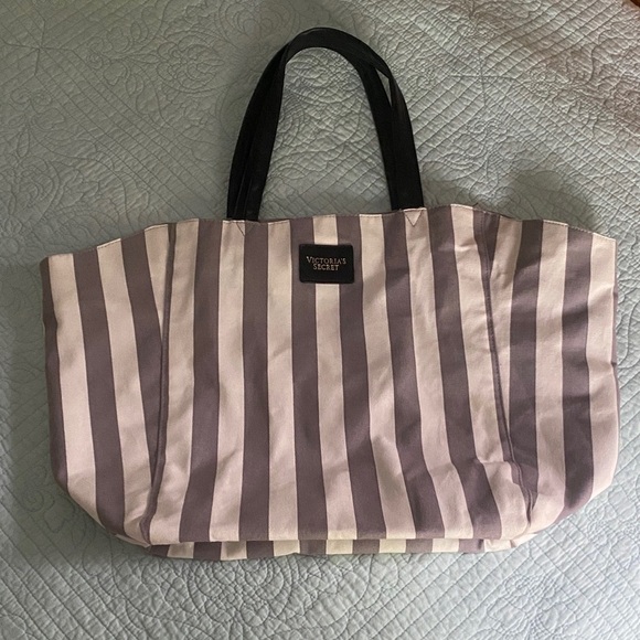 Victoria's Secret Striped Tote in White and Gray - Picture 1 of 6